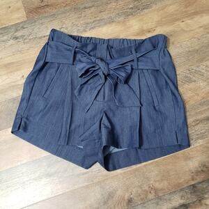 Chambray Blue High Rise Dressy Pleated Sash Waist Tie Pocket Shorts Medium